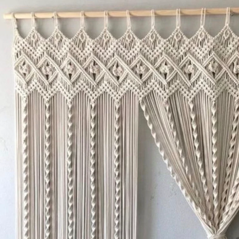 پرده مکرومه بافی ( عکس ارسالی مشتری)