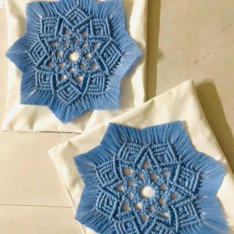 کاور کوسن هشت پر مکرومه